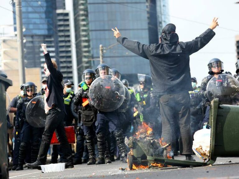 Pro-Palestinian movement turns violent in Melbourne