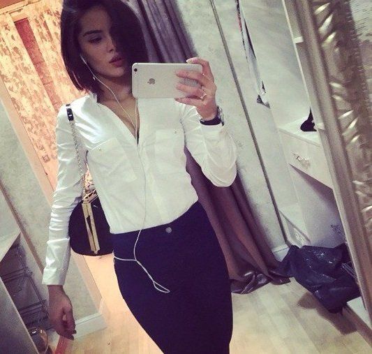 Девушки на час: Откровения о том, кто действительно предлагает интимные услуги в вашем районе Девушки на час: Откровения о том, кто действительно предлагает интимные услуги в вашем районе